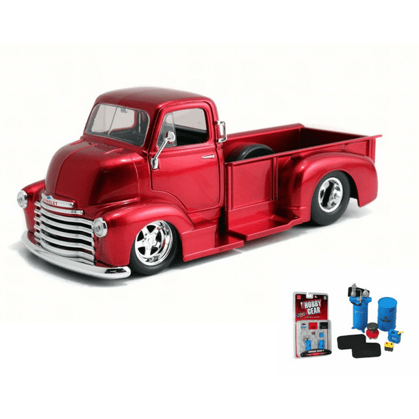 1952 CHEVY PICKUP GARAGE  1:64 SCALE  DIECAST COLLECTOR  MODEL CAR